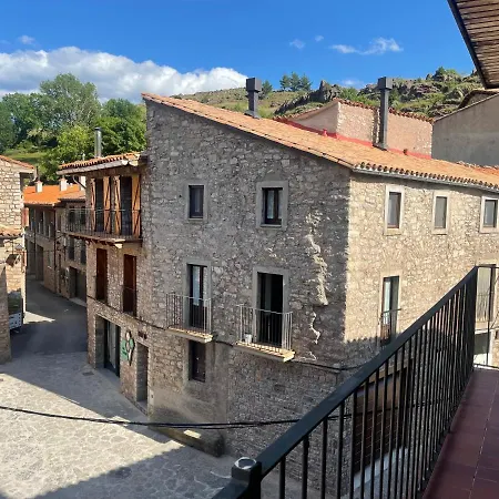 Hotel Fonda Peremiquel Castellar De N'Hug